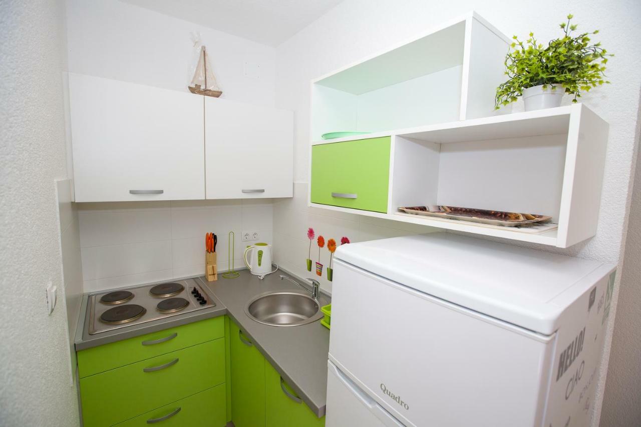 Apartmani Cindric Карлобаг Екстериор снимка